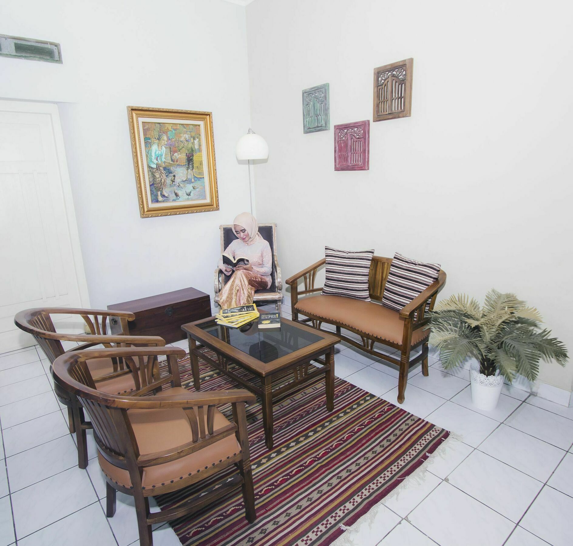 Ndalem Sarengat Apartment Yogyakarta Exterior foto